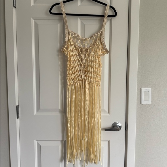 Urban Outfitters Ribbon Bow Fringe Top - O/S - Cream - NWT - Picture 6 of 14